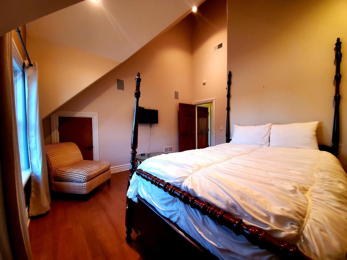Chelsea Sun Inn Mount Bethel Экстерьер фото