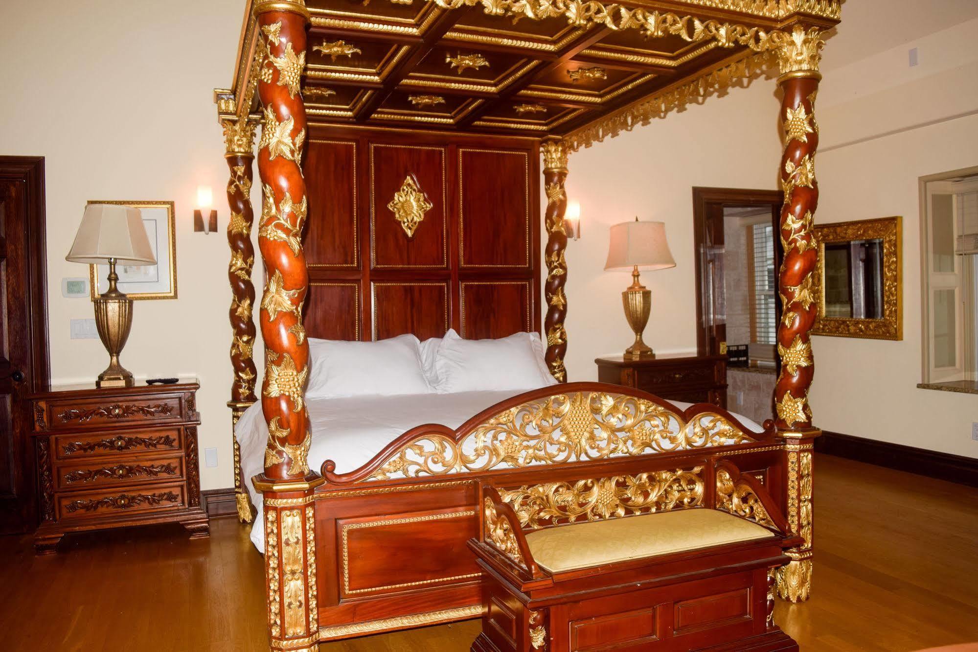 Chelsea Sun Inn Mount Bethel Экстерьер фото