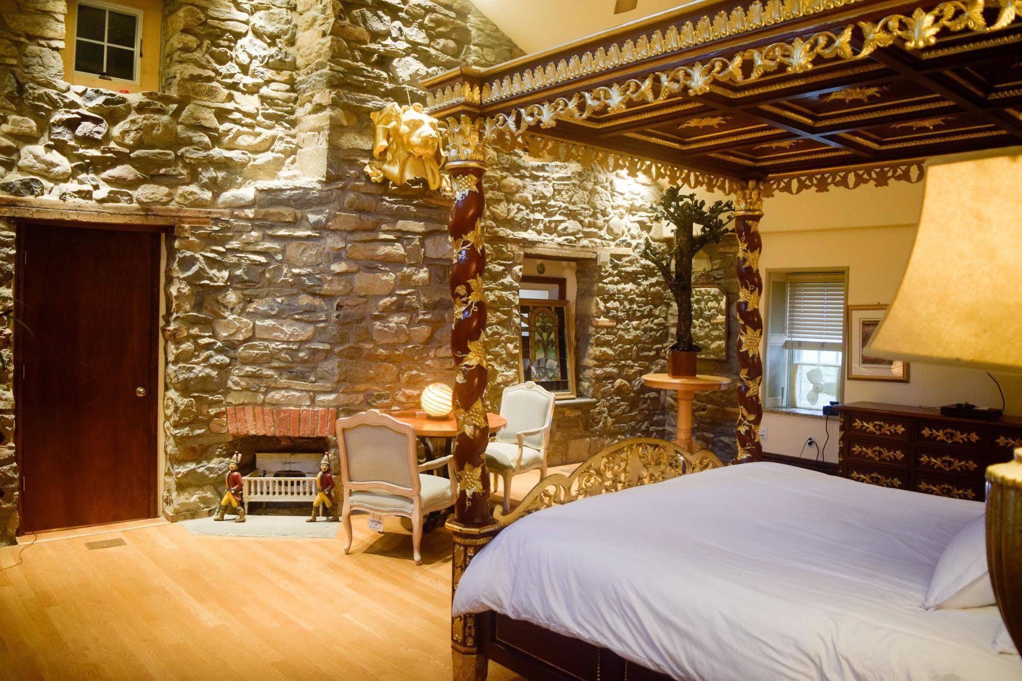 Chelsea Sun Inn Mount Bethel Экстерьер фото